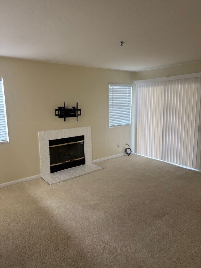 Foto del edificio - Nice 2 Bedroom 2 Bath Condo