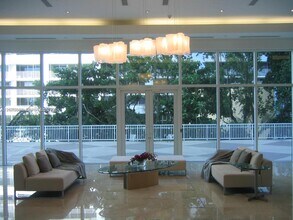 Building Photo - 2101 Brickell Ave