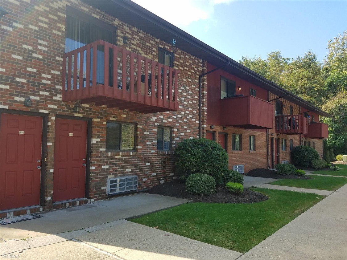 Primary Photo - 1333 Hunter Rd