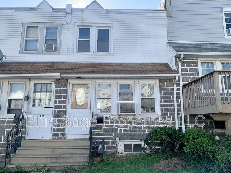 Primary Photo - 145 N Madison Ave