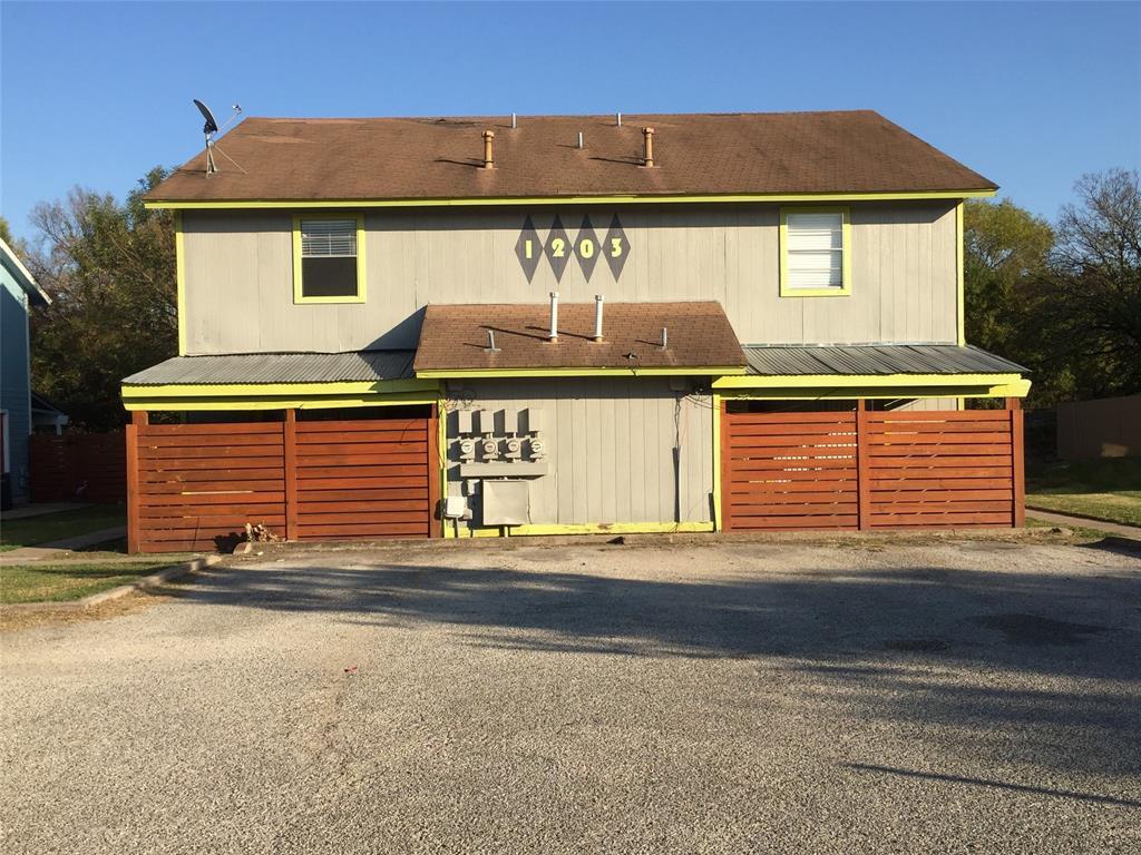Primary Photo - 1203 Southport Dr