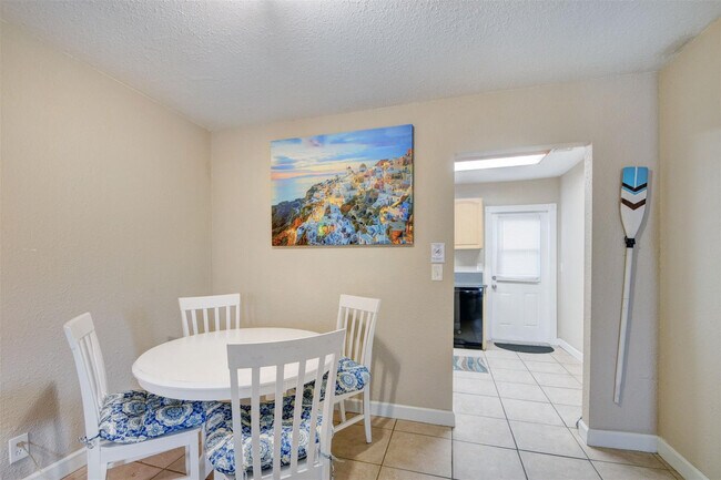 Foto del edificio - 101 SW 10th Ave