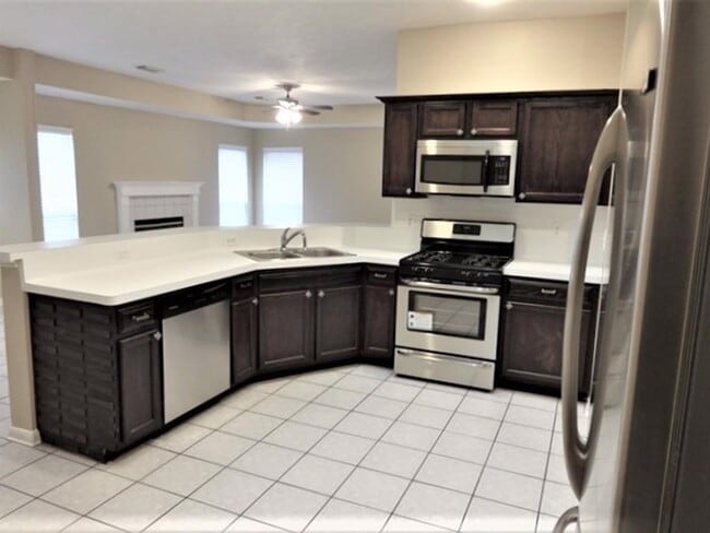 Building Photo - 2911 Glencullen Ln