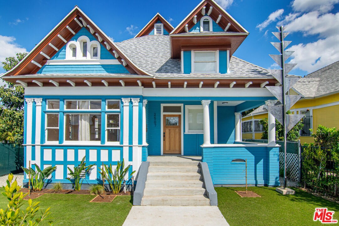 Foto principal - 2507 1st St
