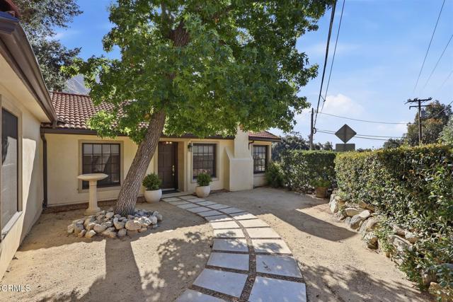 Foto del edificio - 2646 N Altadena Dr