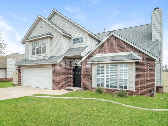 Building Photo - 5309 S Redbud Ave