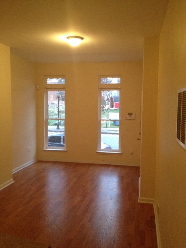 Photo - 2022 St Paul St Apartment