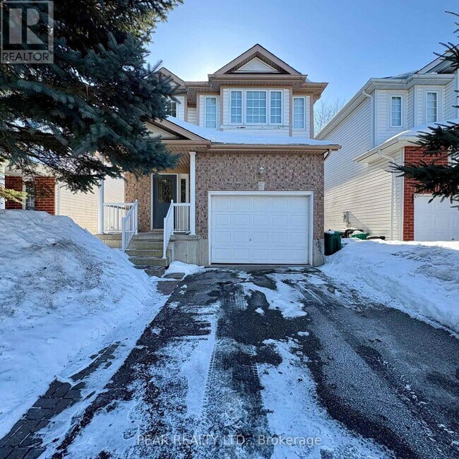 Photo du bâtiment - 629 Violet St