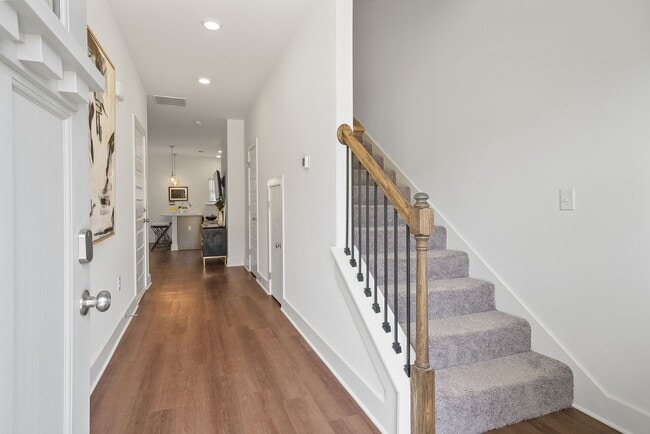 Building Photo - Love Dogs? So do we! Dog door in every hom...