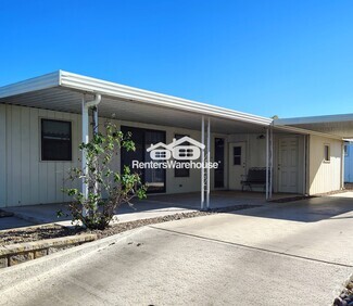 Building Photo - 5735 E McDowell Rd