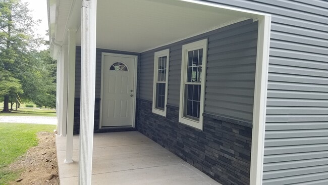 Frente de la casa 2 - 375 W Cruikshank Rd