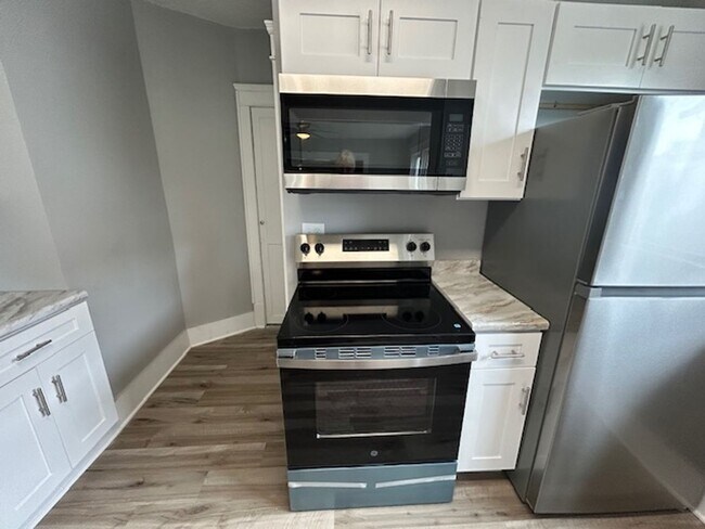 Foto del edificio - 841-841 Allison Ave