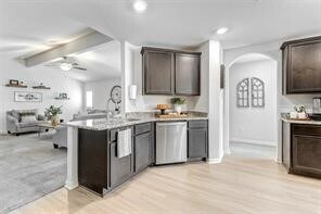 Foto del edificio - 22610 Steel Blue Jaybird Dr