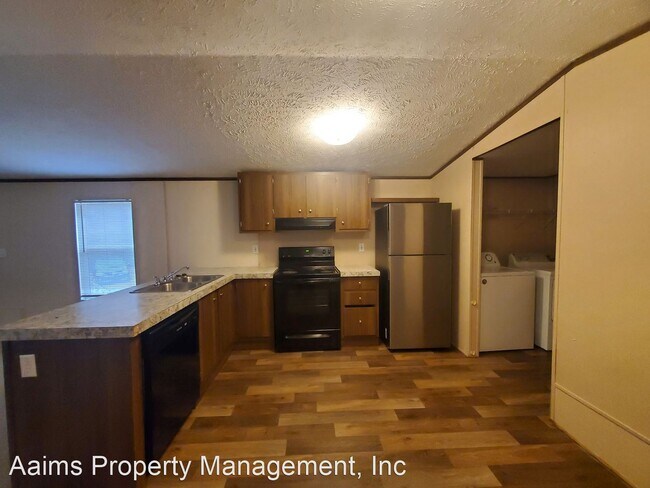 Foto del edificio - 3 br, 2 bath House - 2153 Grand Prix Dr