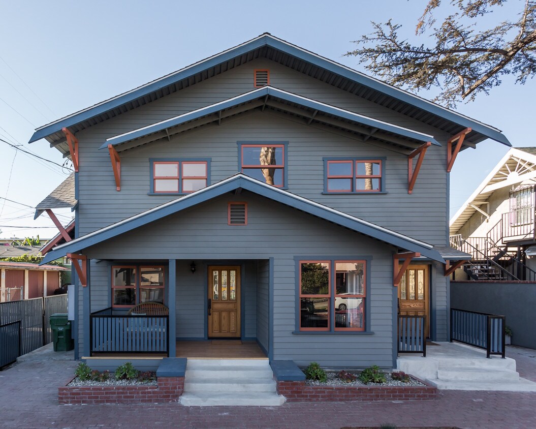 Foto principal - 1119 Logan St