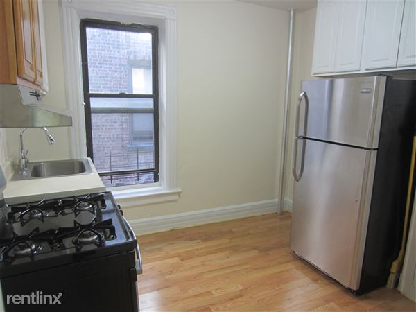 Building Photo - 1040 Bergen St