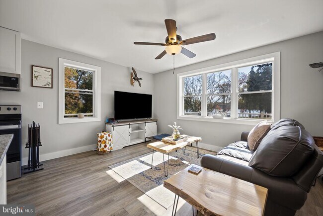 Foto del edificio - 11021 Bowerman Rd