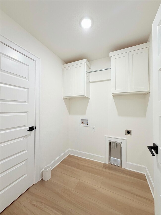 Building Photo - 3008 SW Lovely Ln