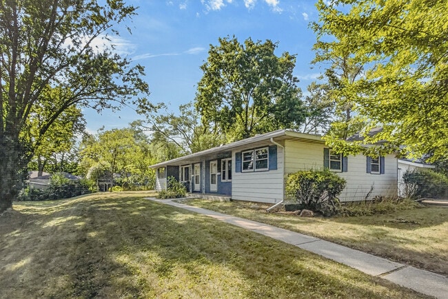 Building Photo - 4805 Camden Rd