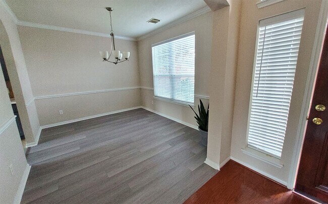 Foto del edificio - 2906 Humble Dr