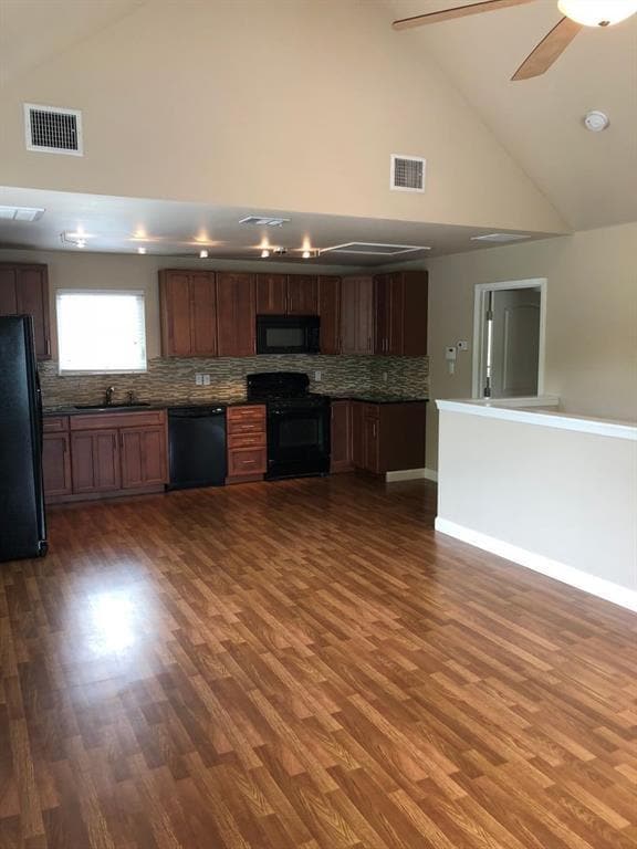 Building Photo - 4511 Depew Ave