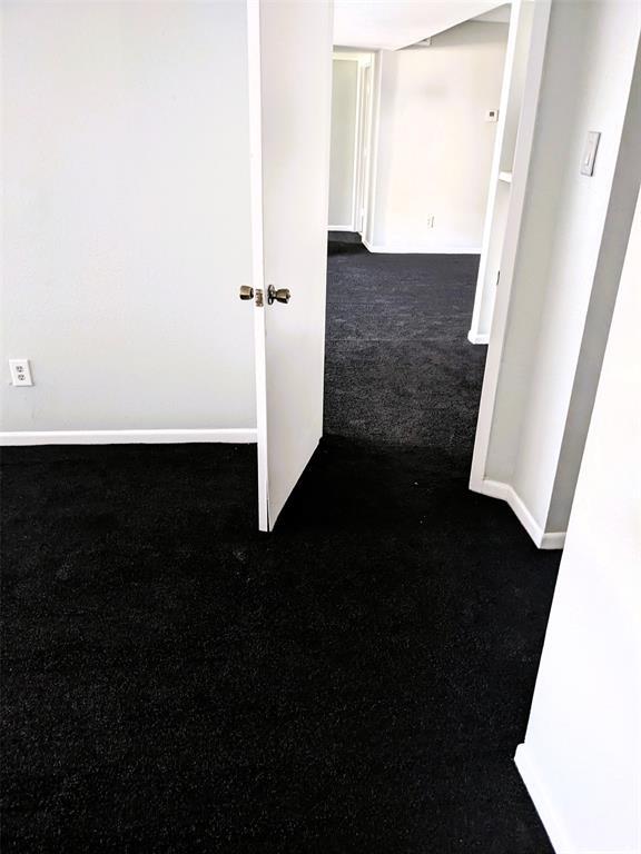 Foto del edificio - 8421 Hearth Dr