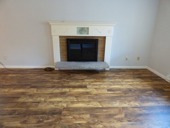 Building Photo - Spacious West Seattle Rambler with Huge Ga...