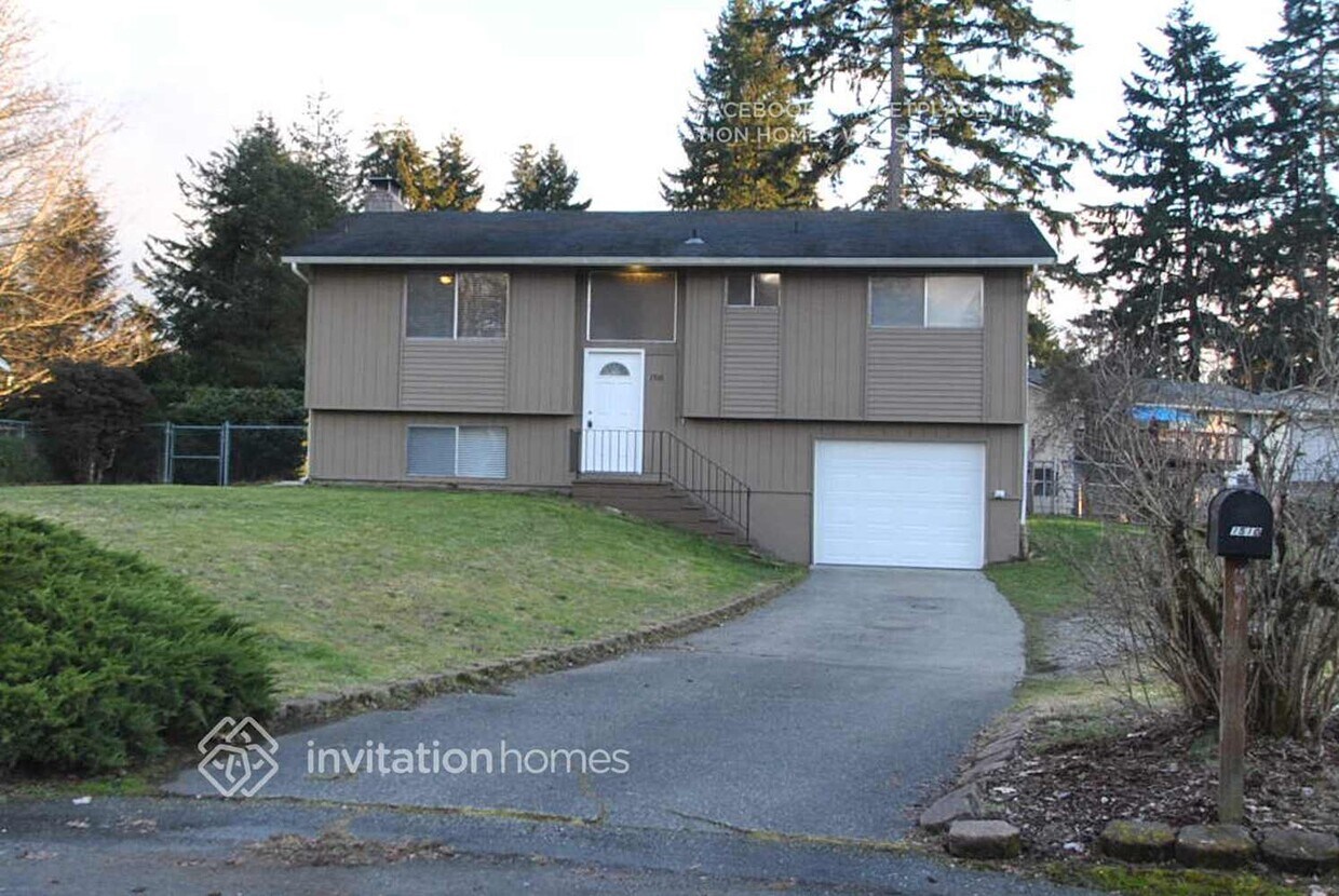 Foto principal - 1510 155th St E