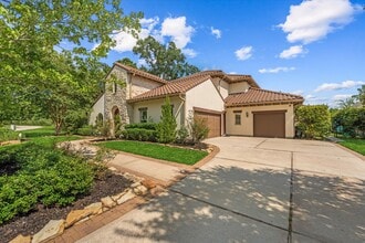 Building Photo - 19 Paloma Bend Pl