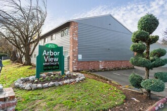Building Photo - 2617 SE 162nd Ave