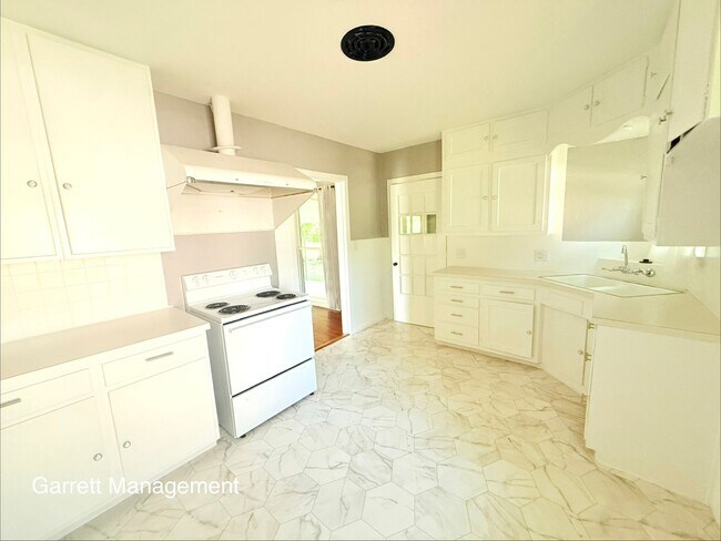 Foto del edificio - Beautiful 2/1 House for Rent in Lampasas, TX