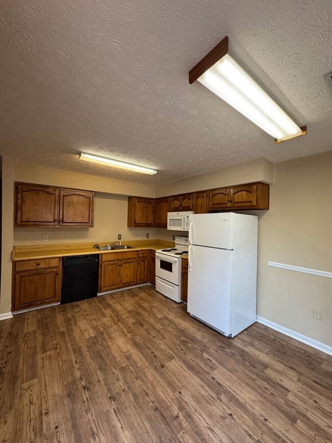 Renovated Duplex in Auburn! - Renovated Duplex in Auburn! House