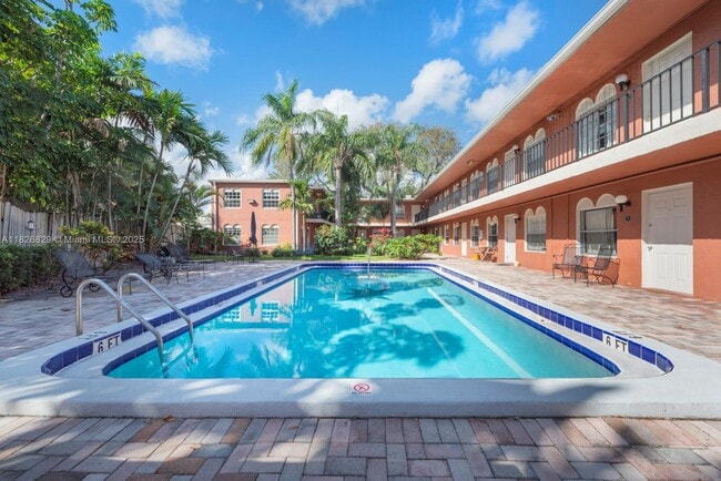 Foto del edificio - 1405 Miami Rd