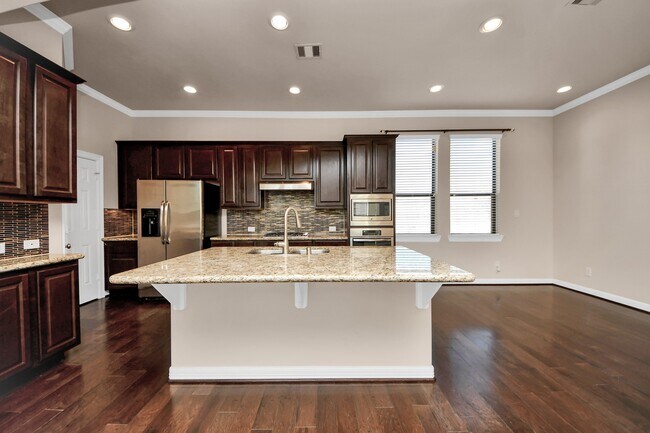 Foto del edificio - 2707 King's Retreat Cir