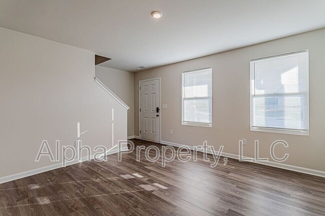 Building Photo - 113 Brooks Ct