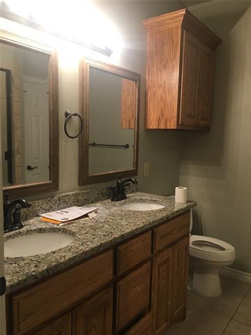 Building Photo - 1011 Rice St