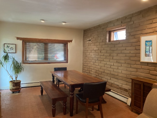 Building Photo - 5991 Corrales Rd
