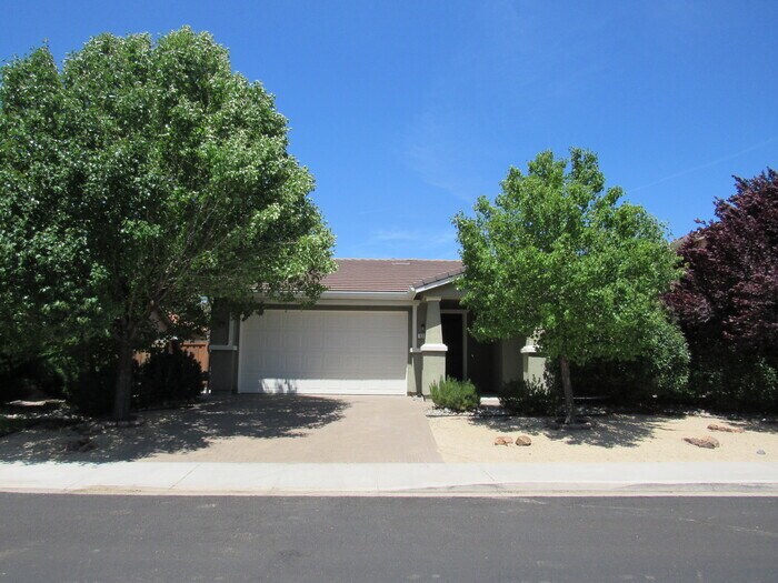 Primary Photo - 535 Luciana Drive
