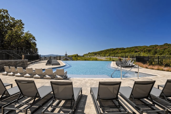 Building Photo - Terraces at High Mountain
