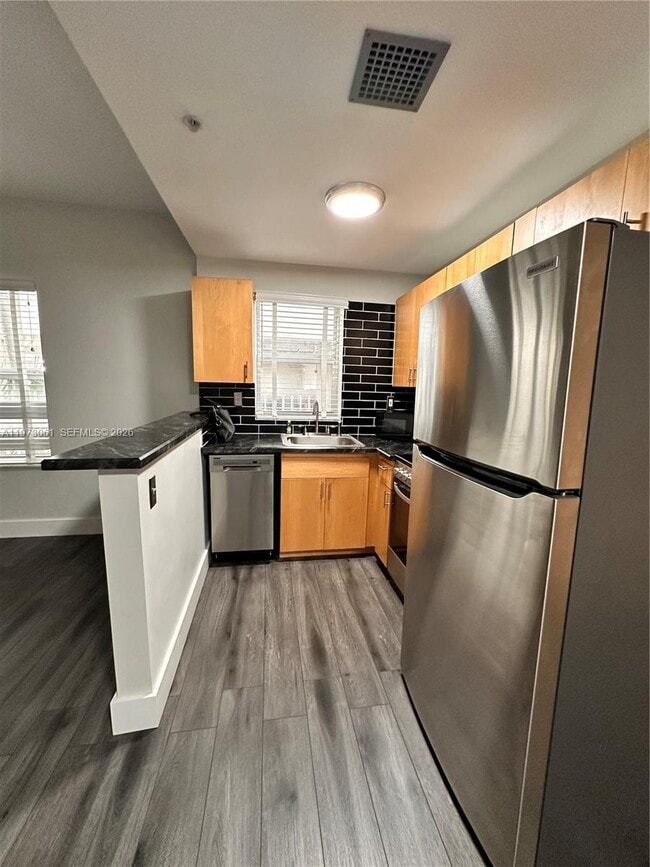 Foto del edificio - 1542 Drexel Ave