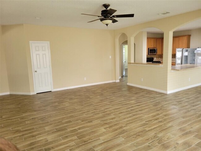 Building Photo - 6110 Moran Crest Dr