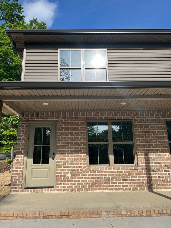 Foto del edificio - 320 Warrenfells St