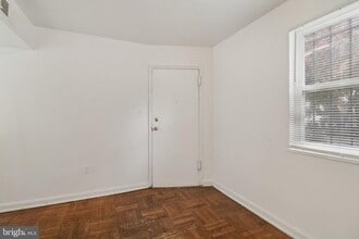 Building Photo - 500 Tennessee Ave NE