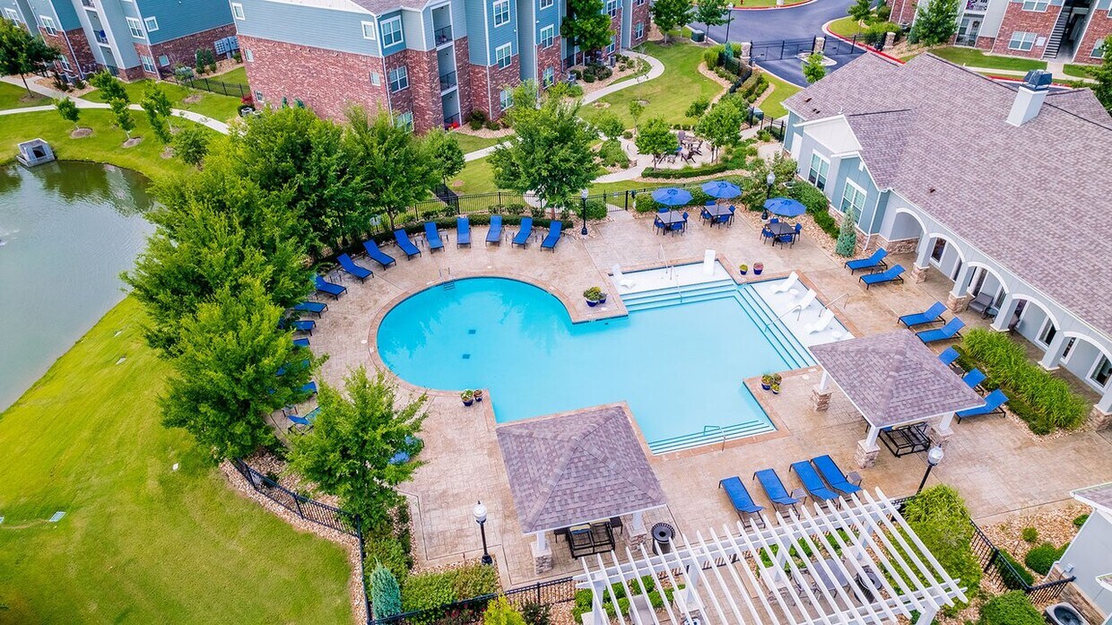 Creekside Apartment Homes Alquileres en Broken Arrow, OK