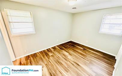 Foto del edificio - 3366 Lone Rock Dr