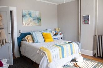 Building Photo - 1816 Greene St