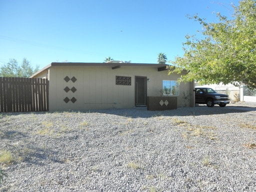 Primary Photo - 1595 Palma Vista Ave