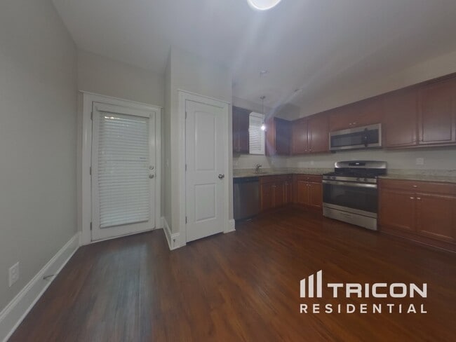 Foto del edificio - 141 Park Ridge Way
