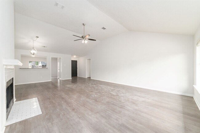 Building Photo - 19114 Indian Grass Dr