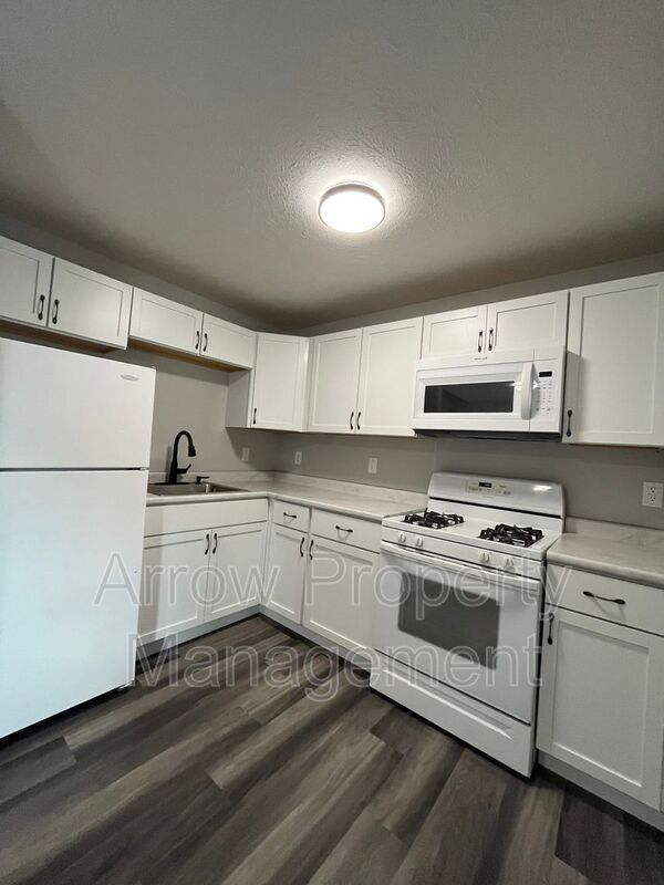 Foto del edificio - 877 N 26th St